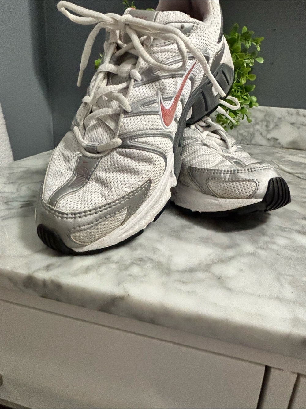 Nike Women White Gray Sneakers with Pink Swoosh